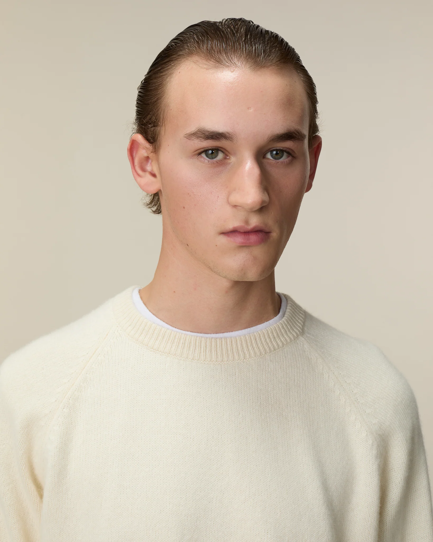 Men's Crewneck cashmere sweater in White - Image 3