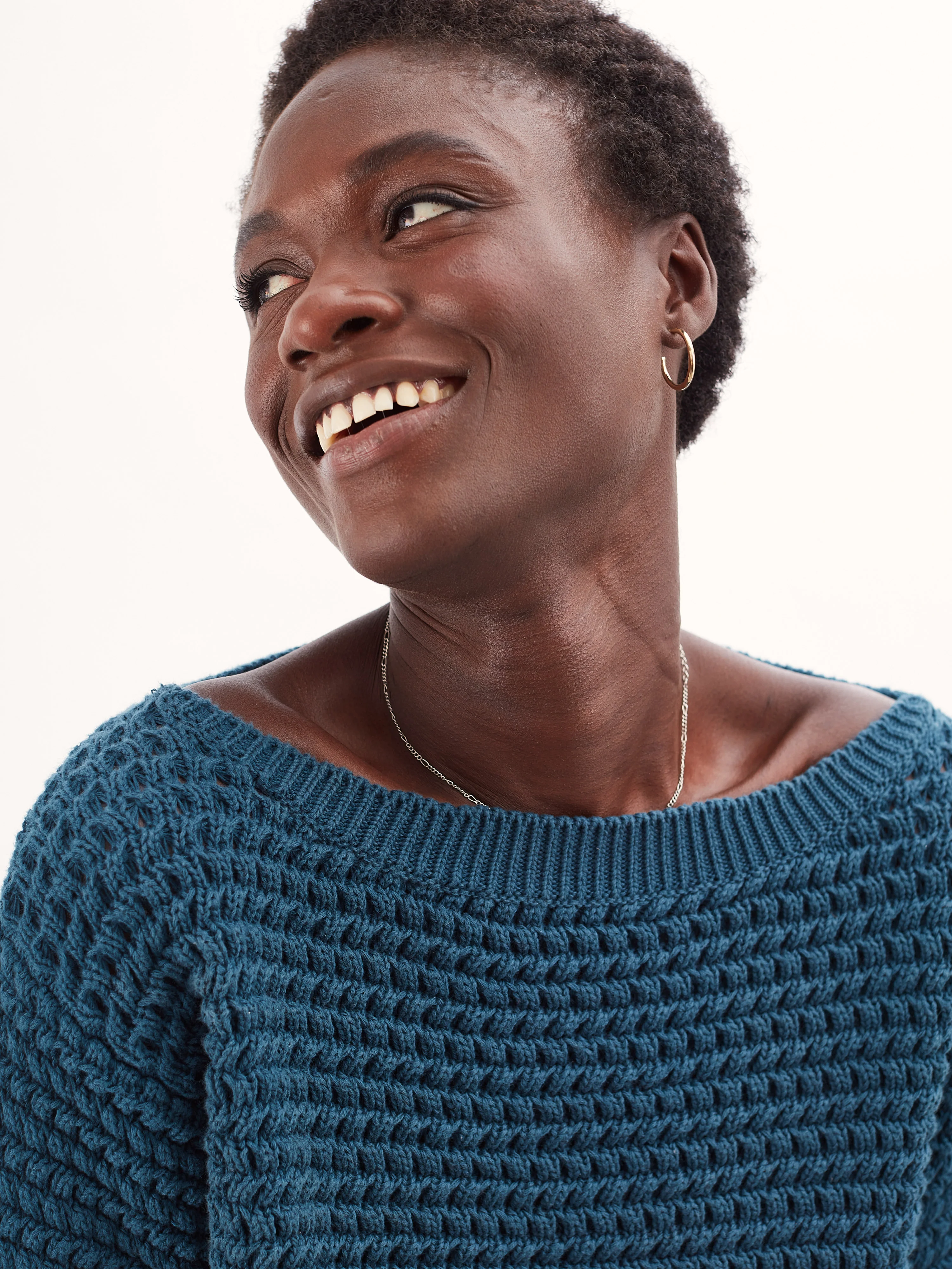 Women's Blue Organic cotton boat-neck sweater - Image 3