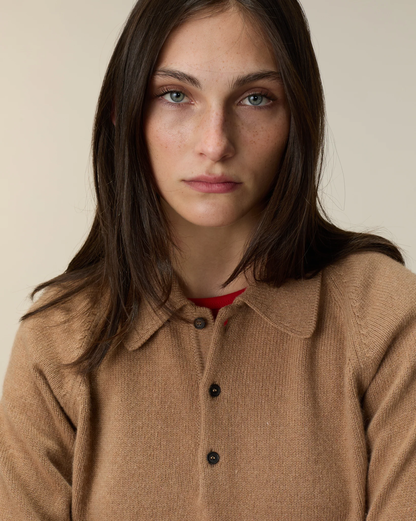 Women's Camel Cashmere polo - Image 3