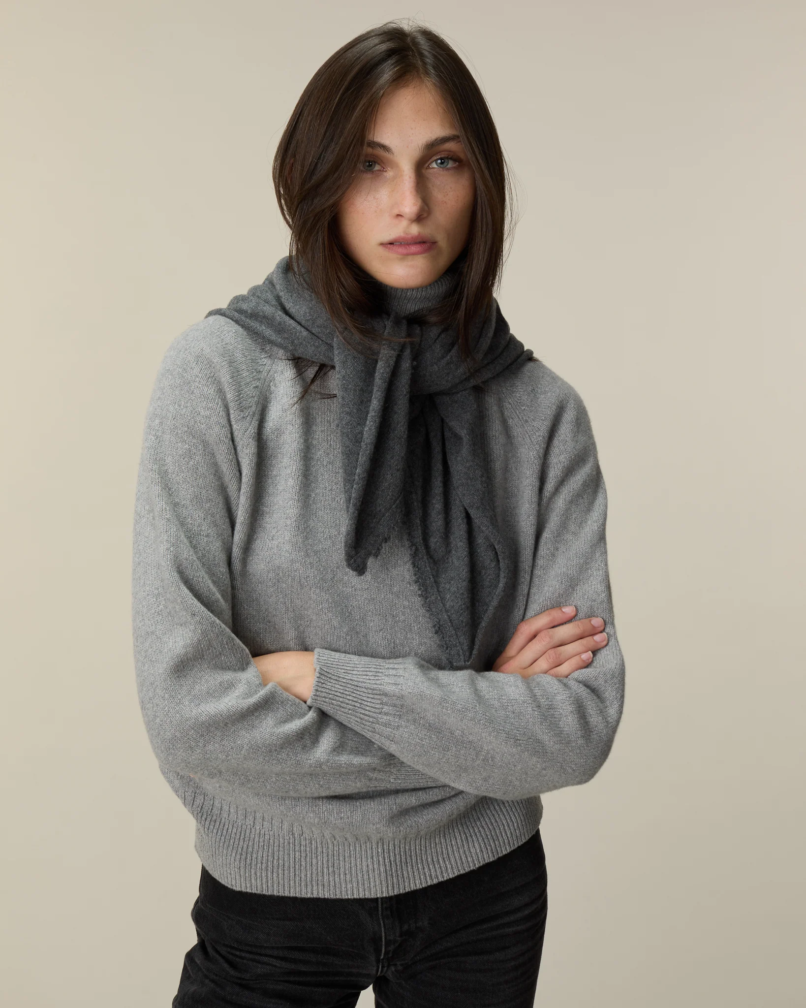 Women Grey Tricot x Gil Rodriguez Bandana  - Image 3