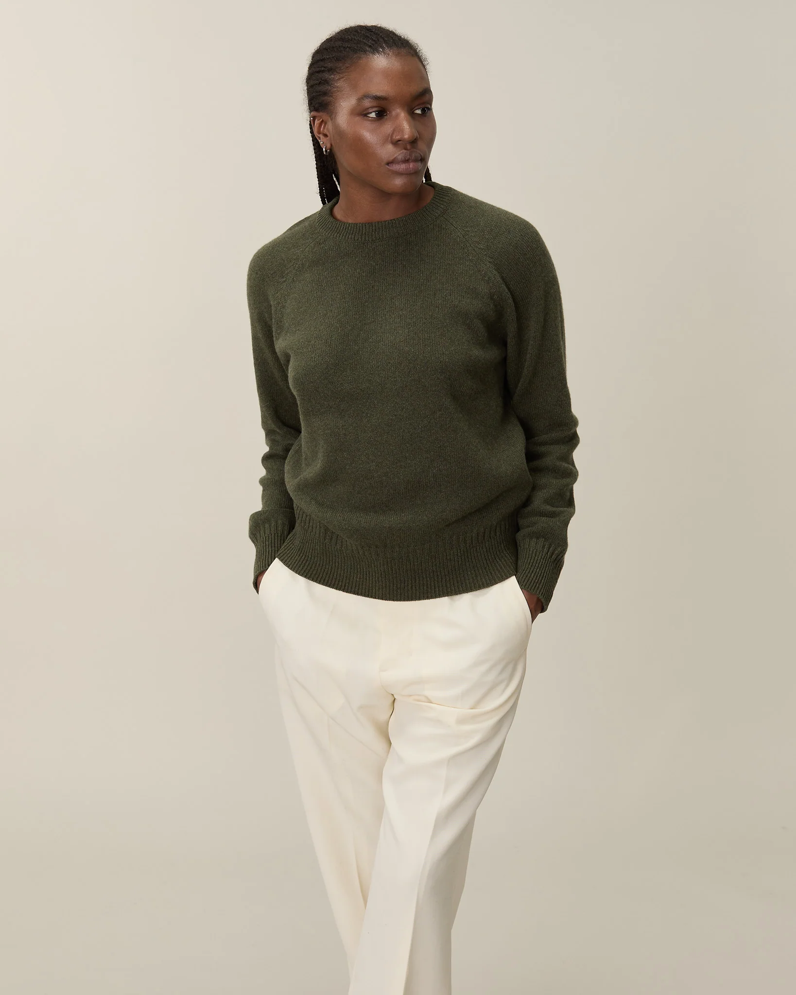 Women's Khaki Crewneck cashmere sweater - Image 3
