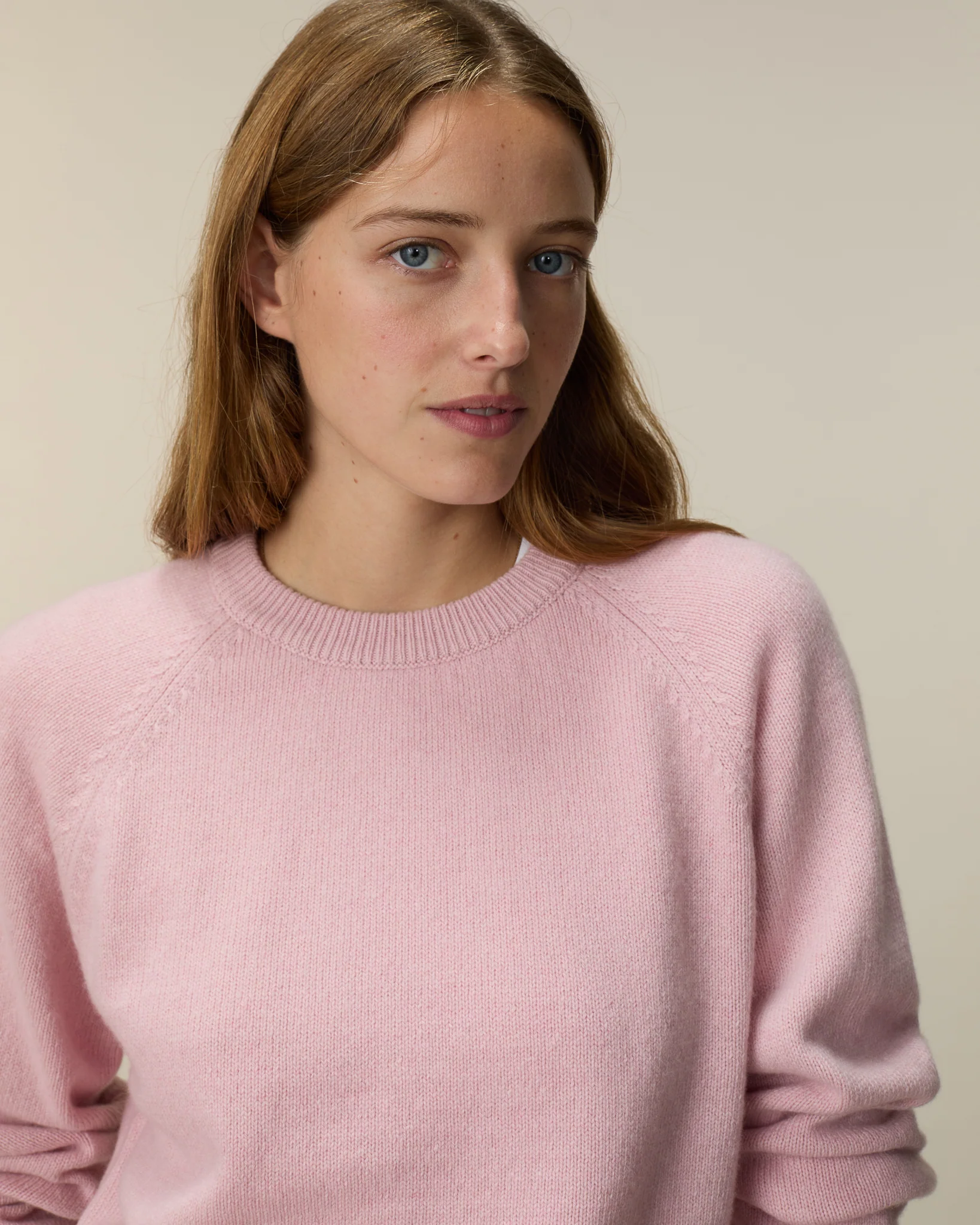 Women's Rose Crew Neck Cashmere Sweater - Image 3