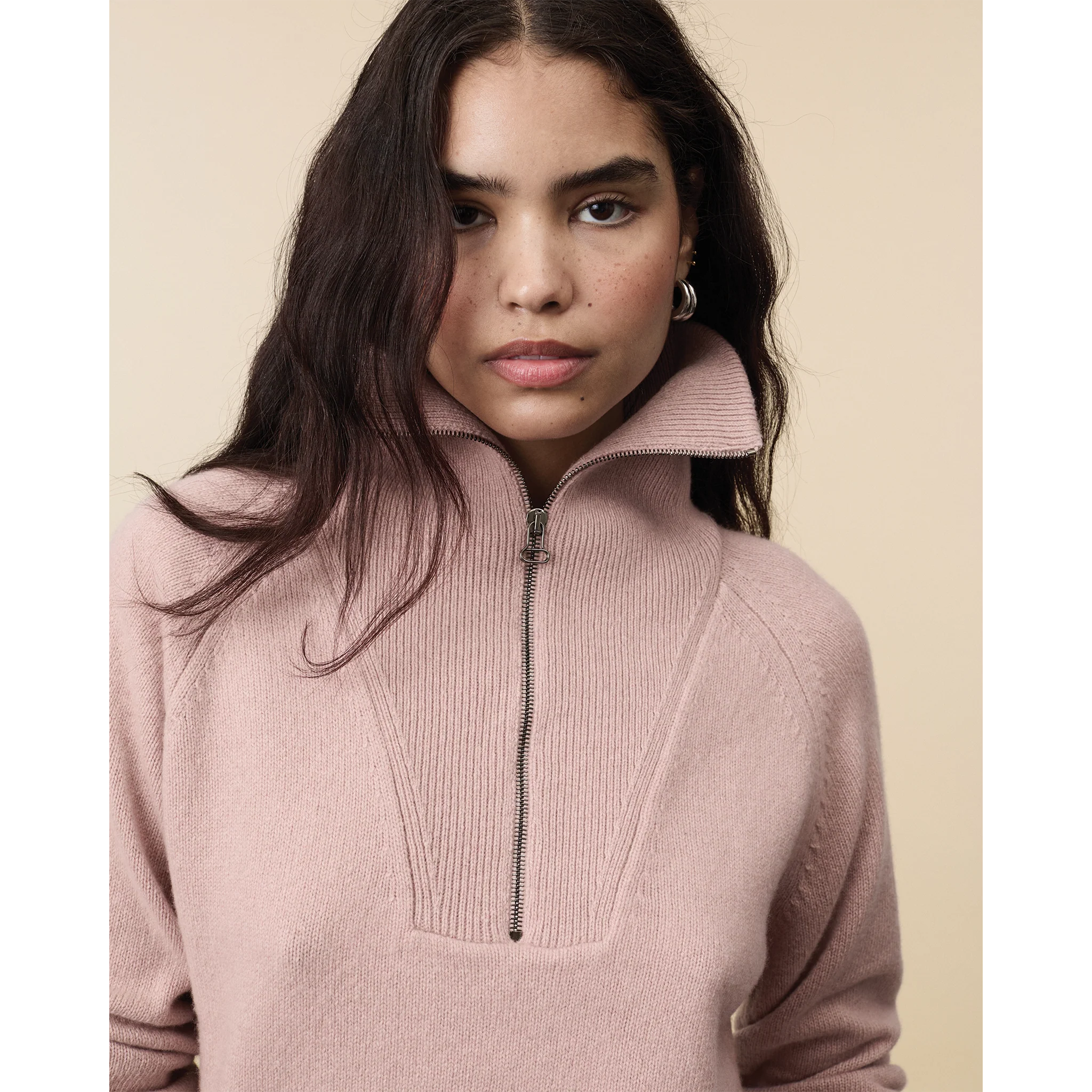 Women's light pink Cashmere Zip collar - Image 3